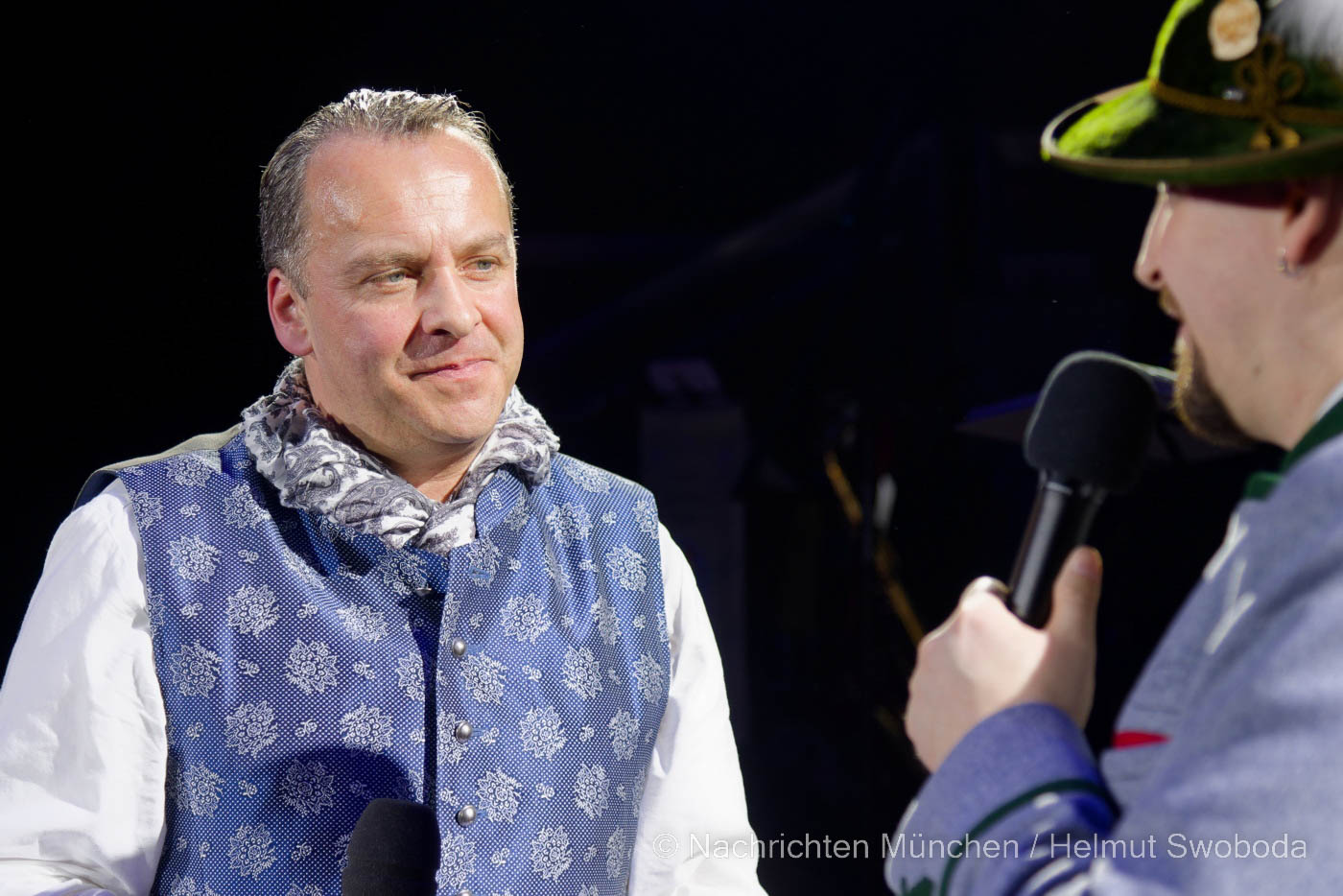 Das War Der Oide Wiesn Bürgerball 2023 - Von Der Lederhose Bis Zur ...