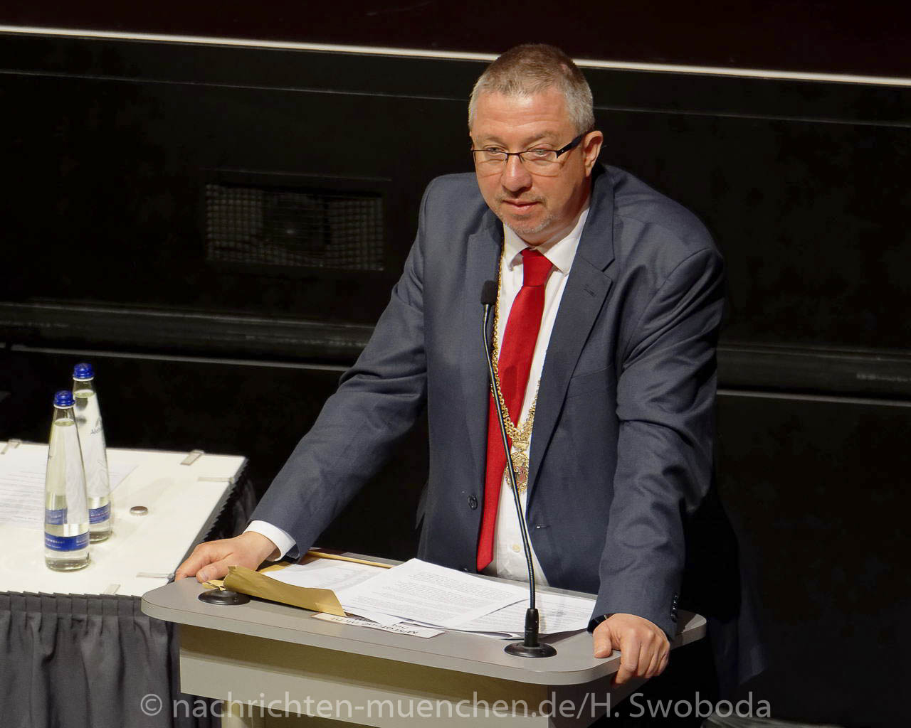 Konstituierende Sitzung Des Neuen Stadtrats: Habenschaden Und Dietl Als ...